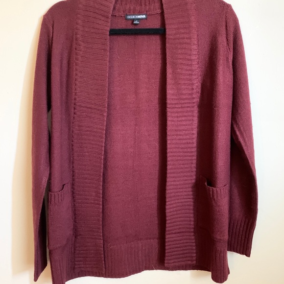 Fashion Nova Cardigan - Picture 4 of 7